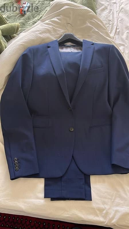 brand new bentone suit 0