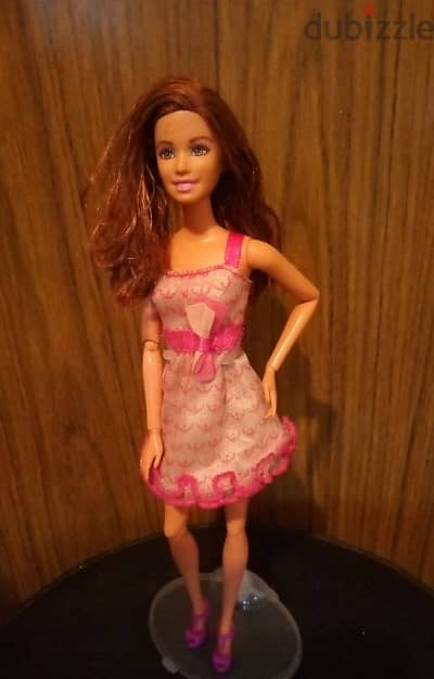 Barbie brunette SWAPPIN & Articulated body Mattel2010+Shoes Great doll