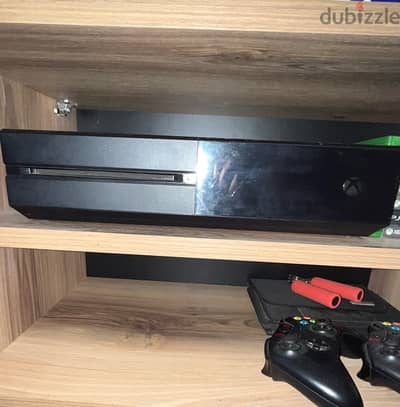 XBOX ONE 500GB