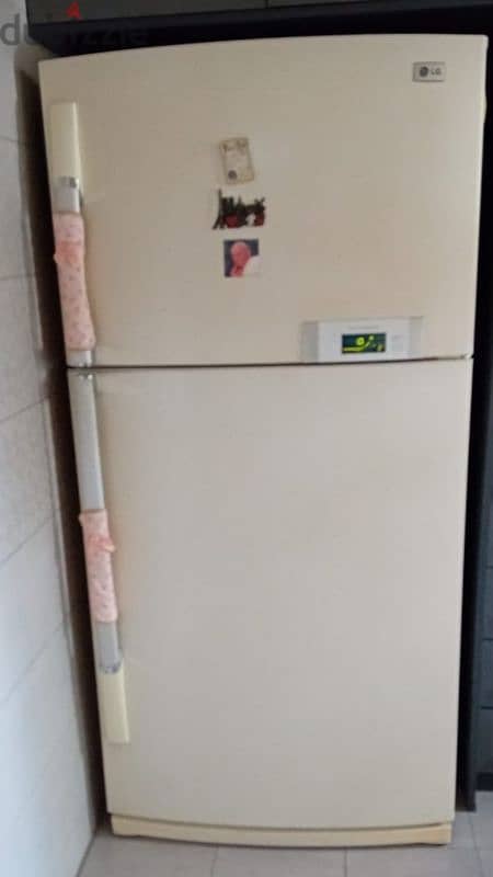 LG refrigerator 0