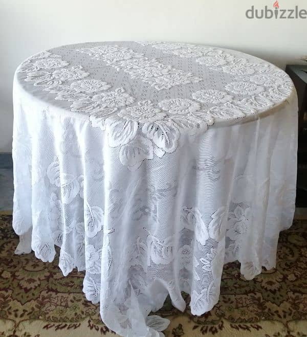 crochet  table cover 0