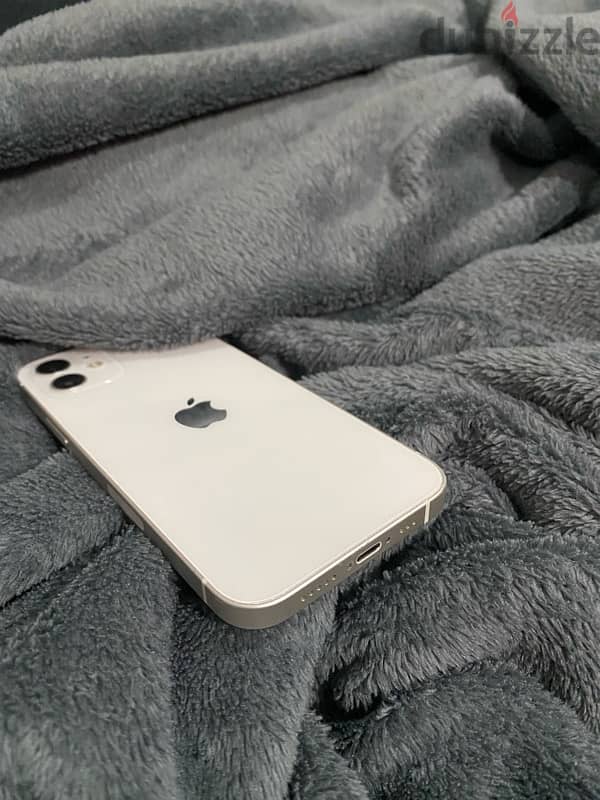 iPhone 12 64gb white 4