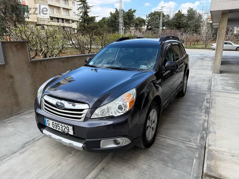 Subaru Outback 2010 0