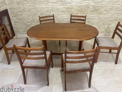 Dining Table + 6 Chairs