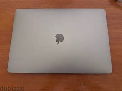 Macbook pro 2017 touch bar 16” 512Gb