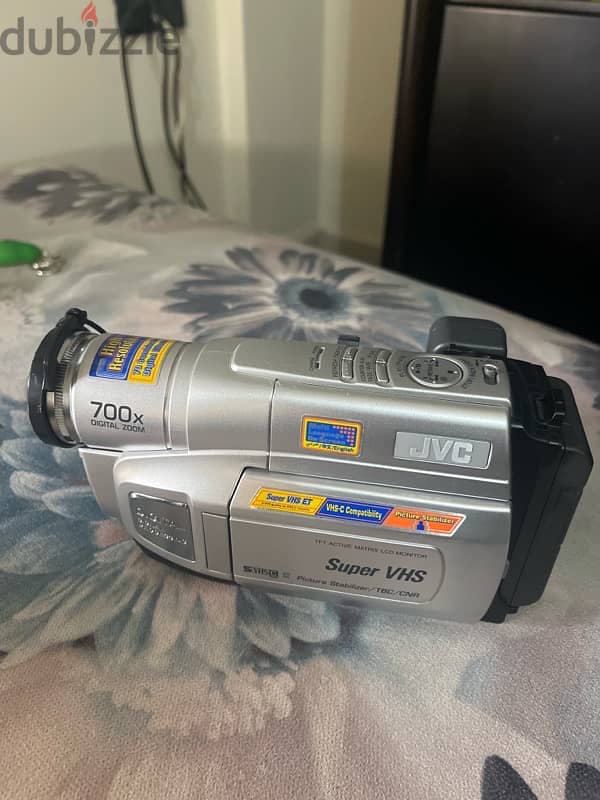 JVC camcorder 0