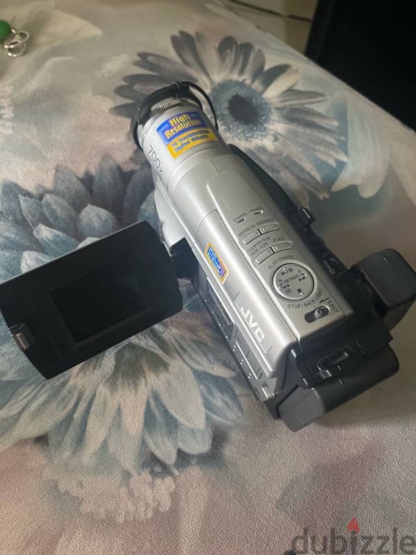 JVC camcorder 1