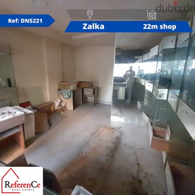 Catchy Shop for Rent in Zalka محل جذاب للإيجار في الزلقا