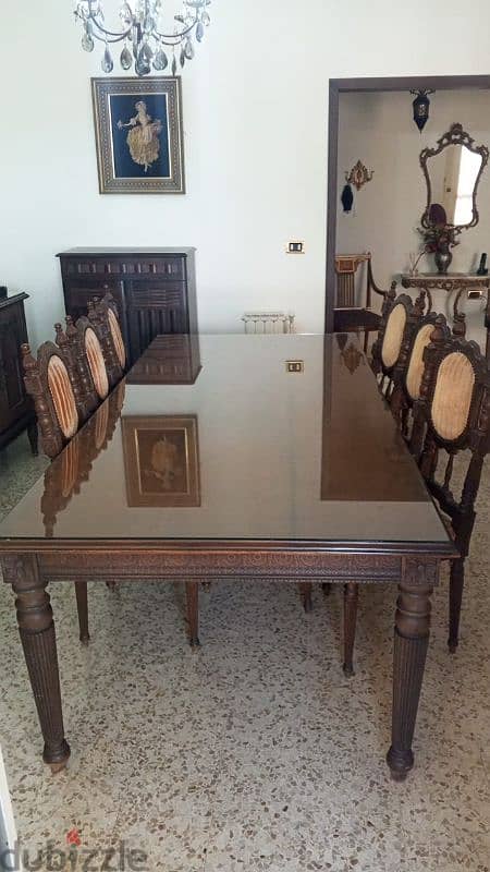 dinning room for sell 3