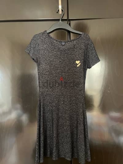 NEW gorgeous above knee gray dress