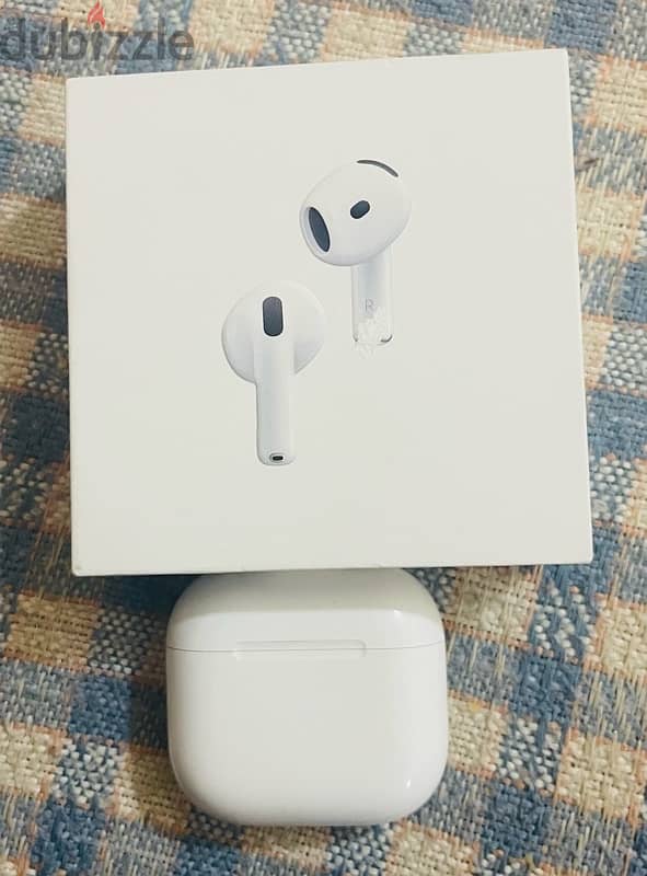 airpods 4  noise cancellation 1