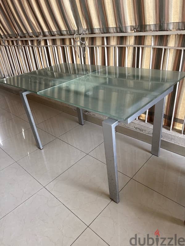 glass kitchen foldable  and unfoldable  table woth 6 fdable chairs 0