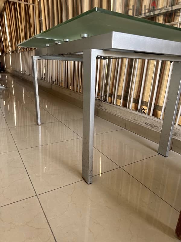 glass kitchen foldable  and unfoldable  table woth 6 fdable chairs 2