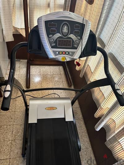 Treadmill Aya 1501