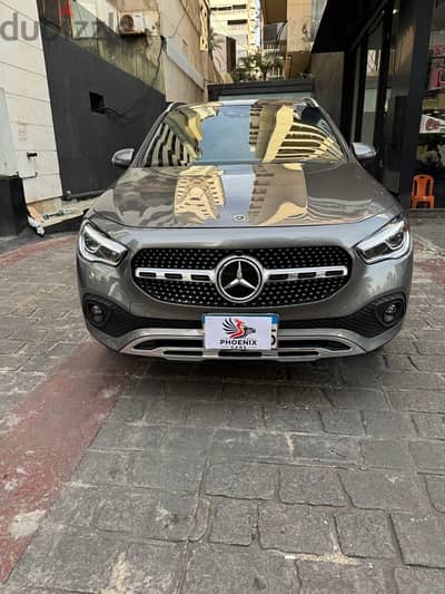 Mercedes-Benz GLA-Class 2021