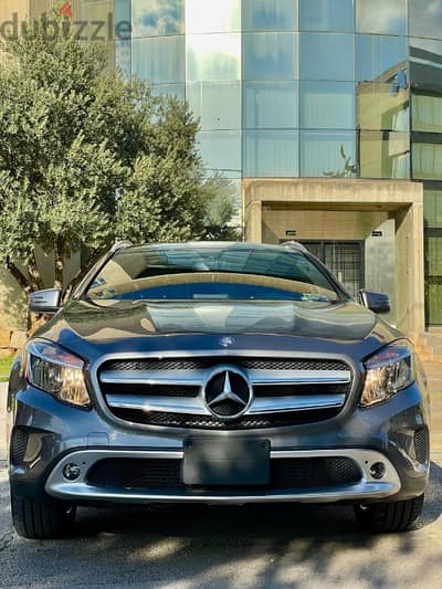 Mercedes-Benz GLA-Class 4matic 2017  Clean car fax