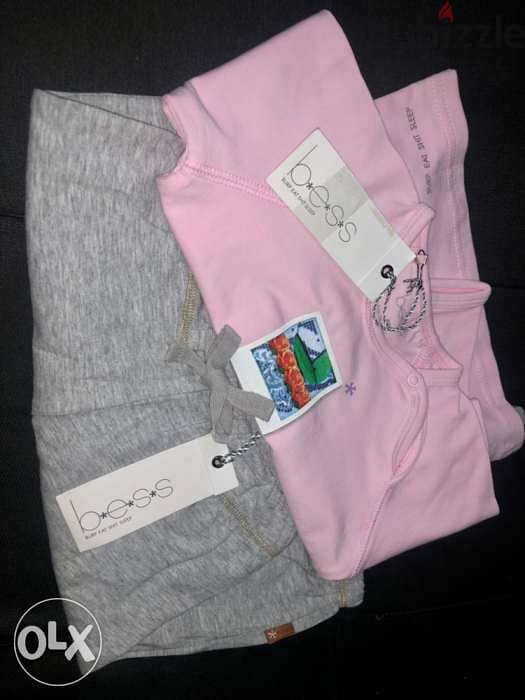 Baby brand clothes, 4 pieces 4