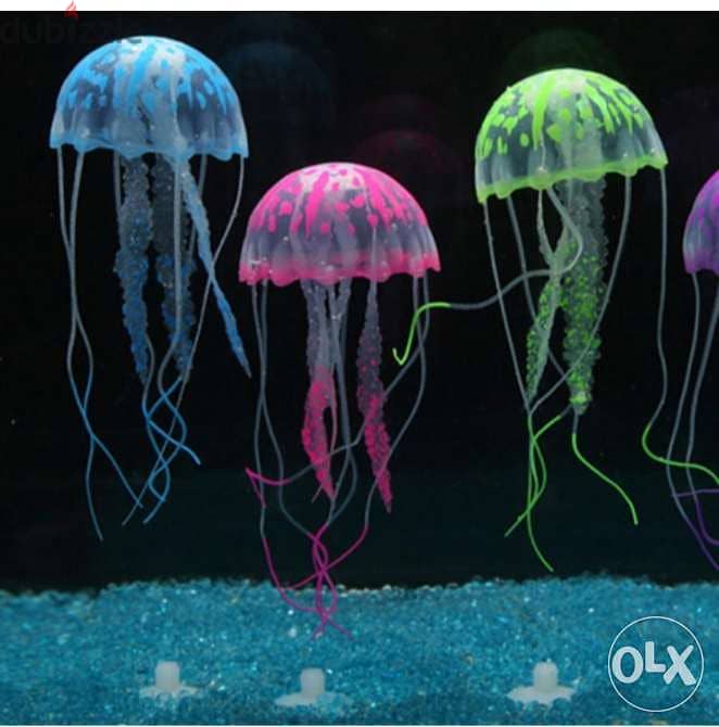 Magical luminous aquarium jellyfish 7