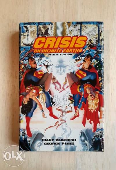 Crisis On Infinite Earths Graphic Novel.