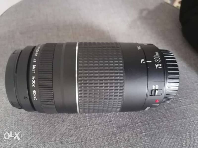 (75 300 Canon) like new 2