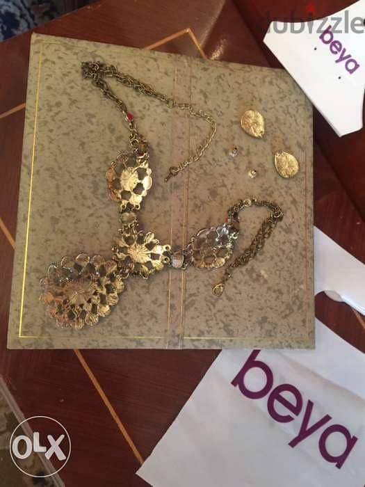 Necklace and Earrings - BEYA - عقد و حلق 2