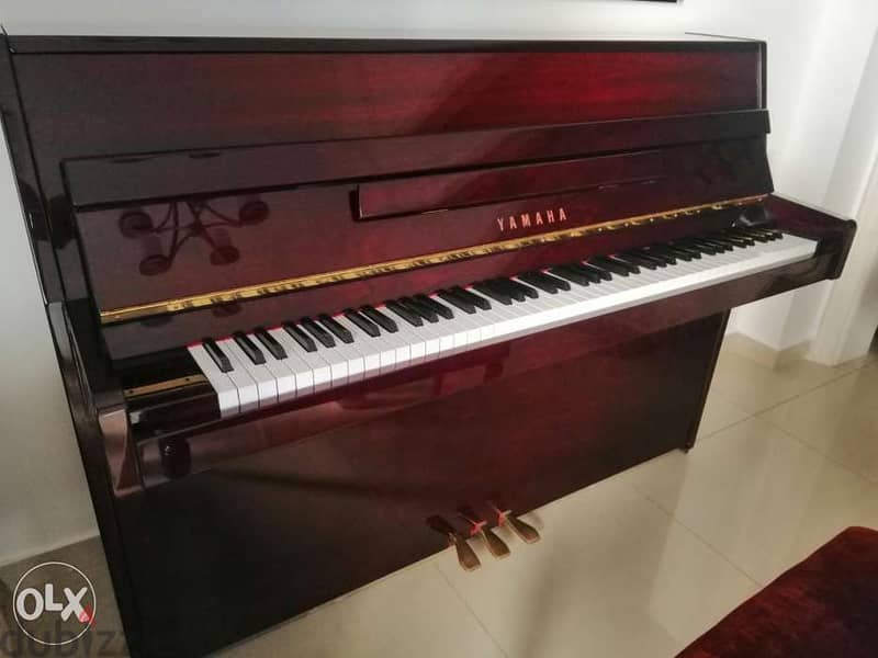Piano yamaha c108 made in japan 3 pedal raw3a nadafe makfoul 1