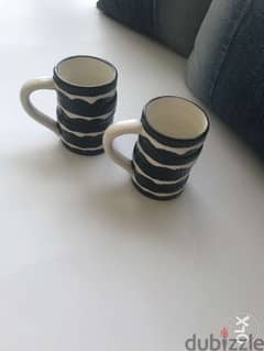 2 coffee mugs Oreo