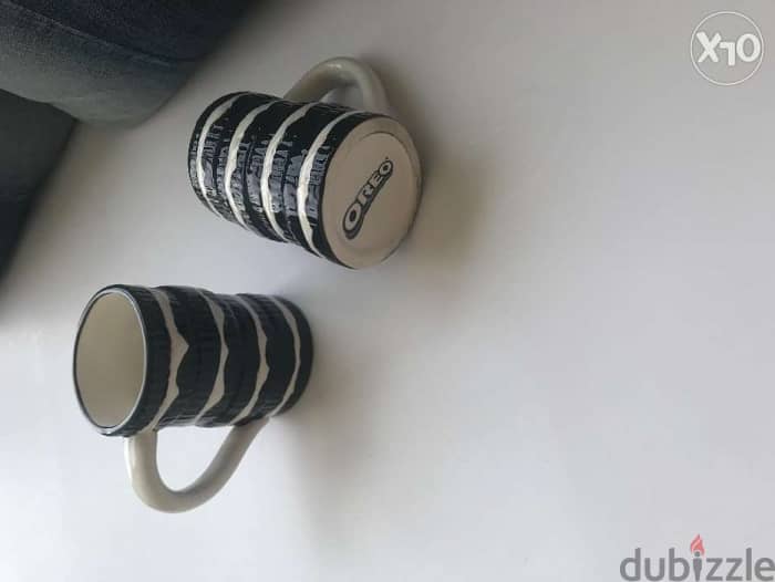 2 coffee mugs Oreo 1