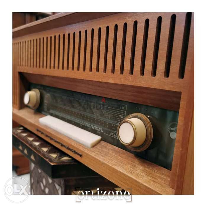 Vintage radio ''Blaupunkt Paris 23 250'' راديو انتيك 1