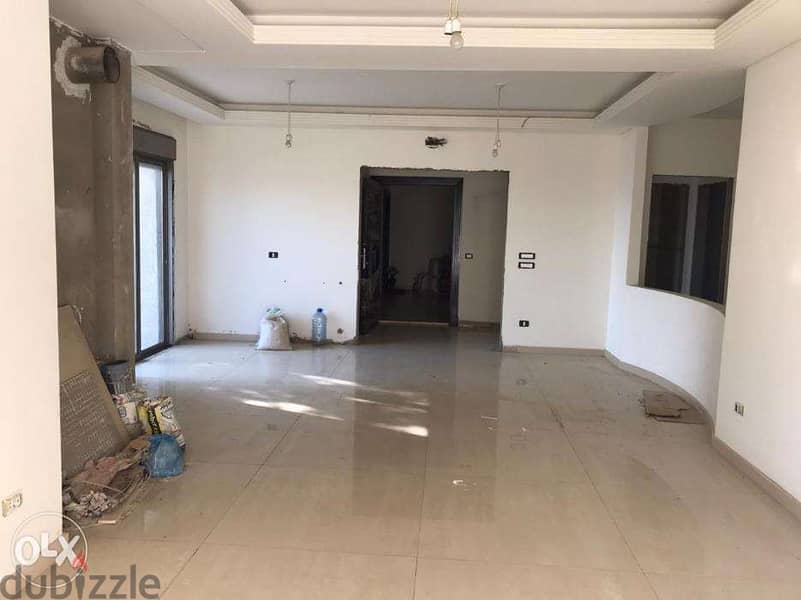 A 180 m2 apartment with a garden and terrace for sale in Broumana 2