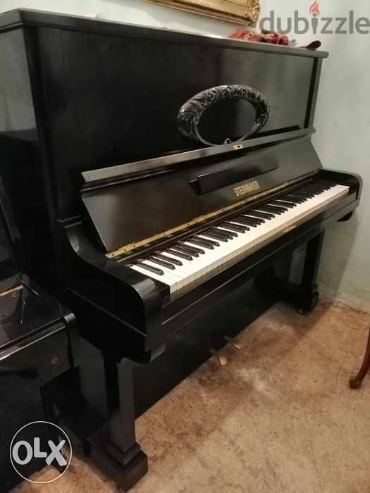 Black piano germany very good condition 0
