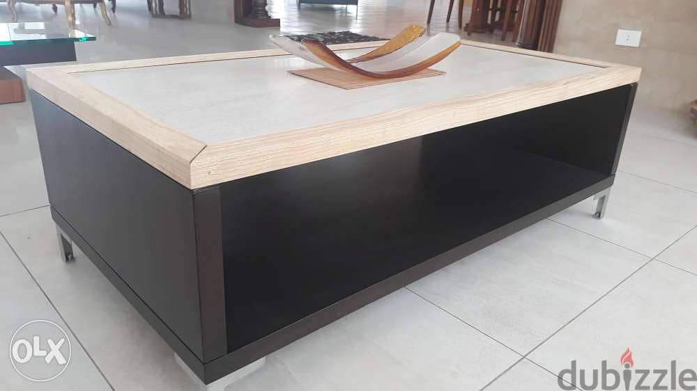 Center table 128×68×44 2