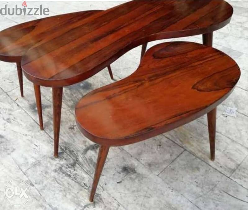 ٣ طاولات وسط مع ٢ صغار خشب جوز روعة الجمال خمسينات قديم table de salon 0