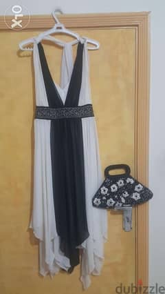 Sateen istanbul chiffon dress size 40 & CLAIRE LANGFORD clutch فستان