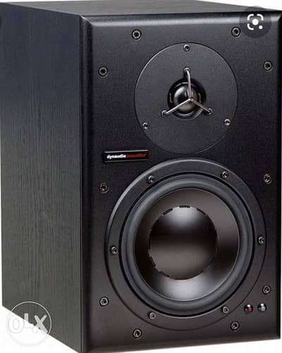 dynaudio bm6A Professional studio monitors