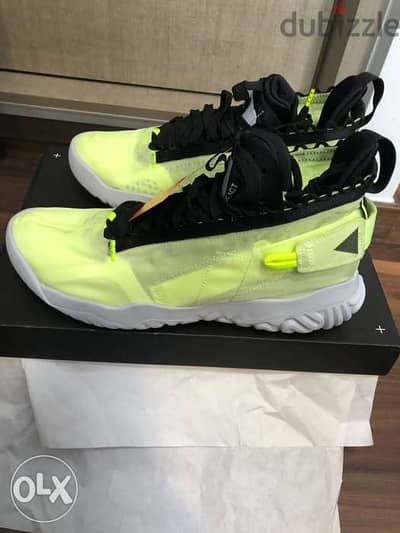 Jordan protoreact neon