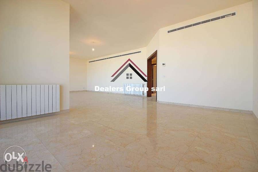 Superb Residence + Sea View For Sale in Achrafieh 6