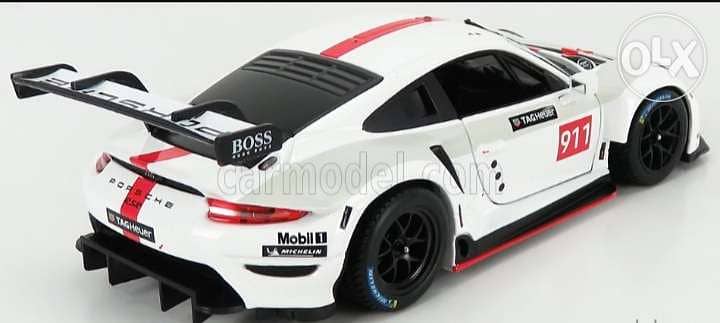 Porsche GT3 RSR diecast car model 1:24. 3