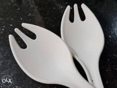 TUPPERWARE Salad Forks As new White color