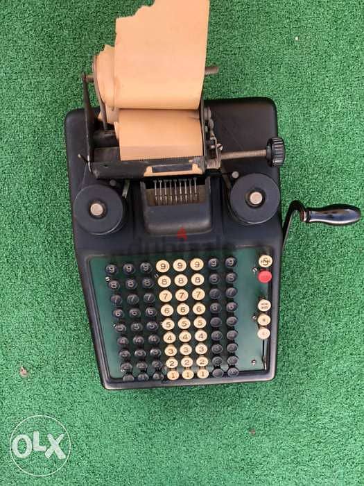 BURROUGHS mechanical calculator 3