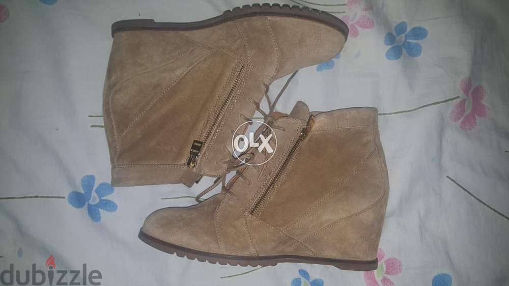 UTERQÜE guenuine leather suede ankle boots wedges shoes 41 بوط روكي 5