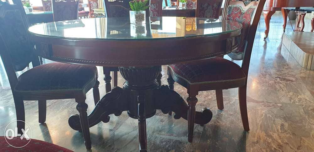 Dining Table with glass top plus 6 chairs, feel brand new! 3