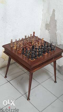 table d echecs antiqueطاولة شطرنج
