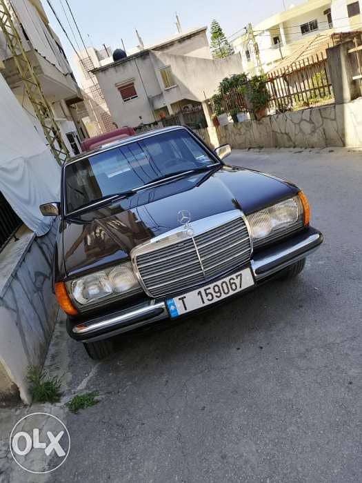 Mercedes benz 230 model 1981 0