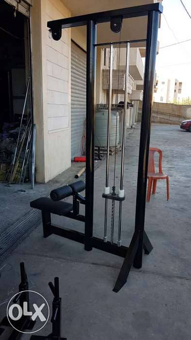 Lat pulley machine 1