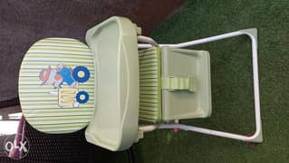 Love n Care highchair green or purple color