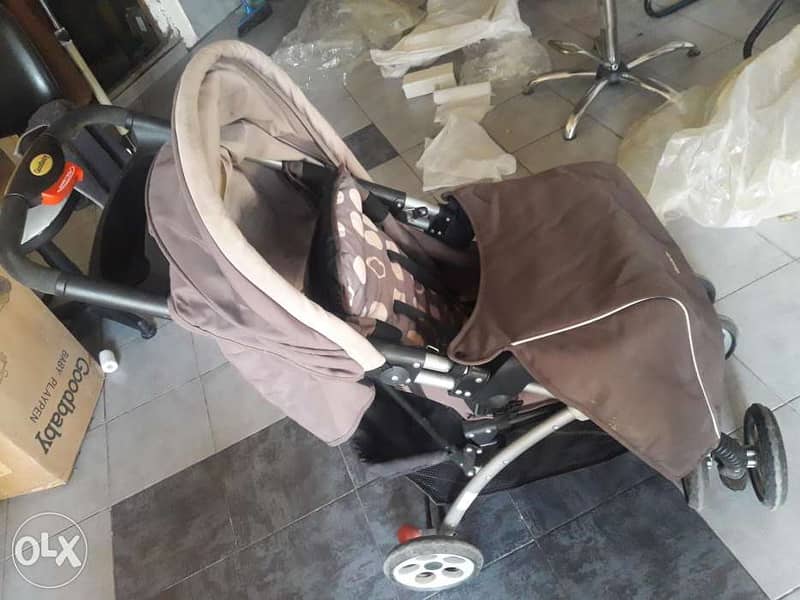 Goodbaby stroller very good condition 3