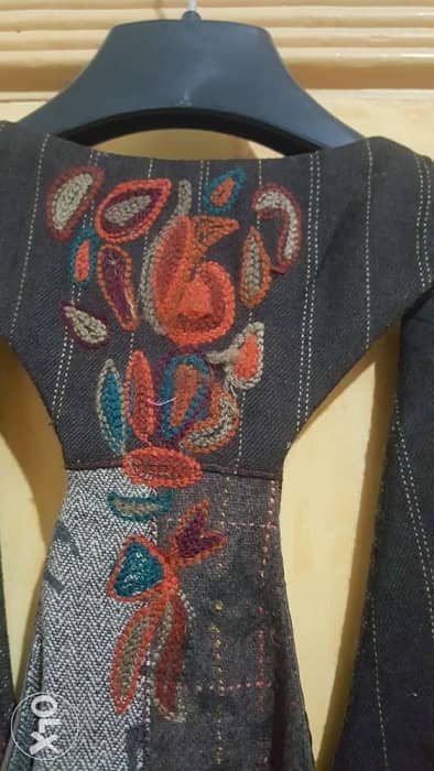 Derhy embroidered gilet vest medium جيليه مطرز 5