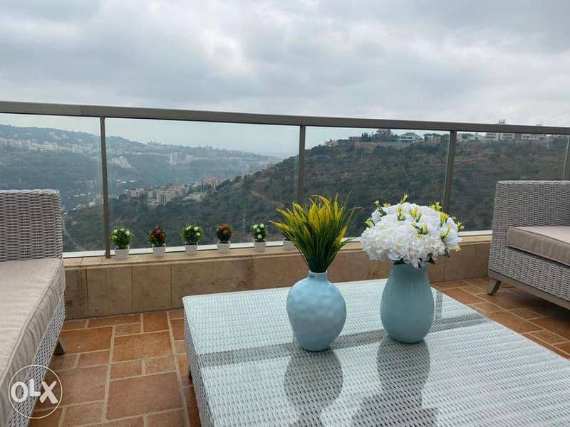 L08483-High-end Furnished Duplex with Terrace for Rent in Monteverde 3