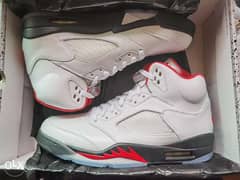 Jordan 5 Fire Red size 11